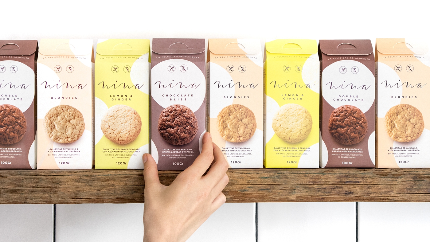 金色（香草）、巧克力色（可可和巧克力）和檸檬姜系列餅干食品包裝設(shè)計